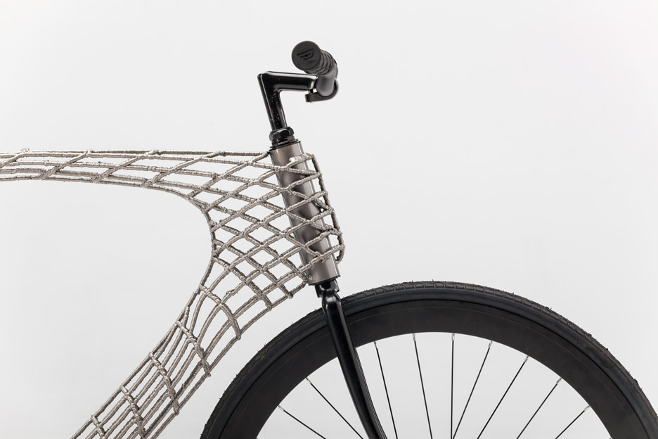 arc-bicycle-students-tu-delft-3d-printed-stainless-steel-netherlands_dezeen_936_9